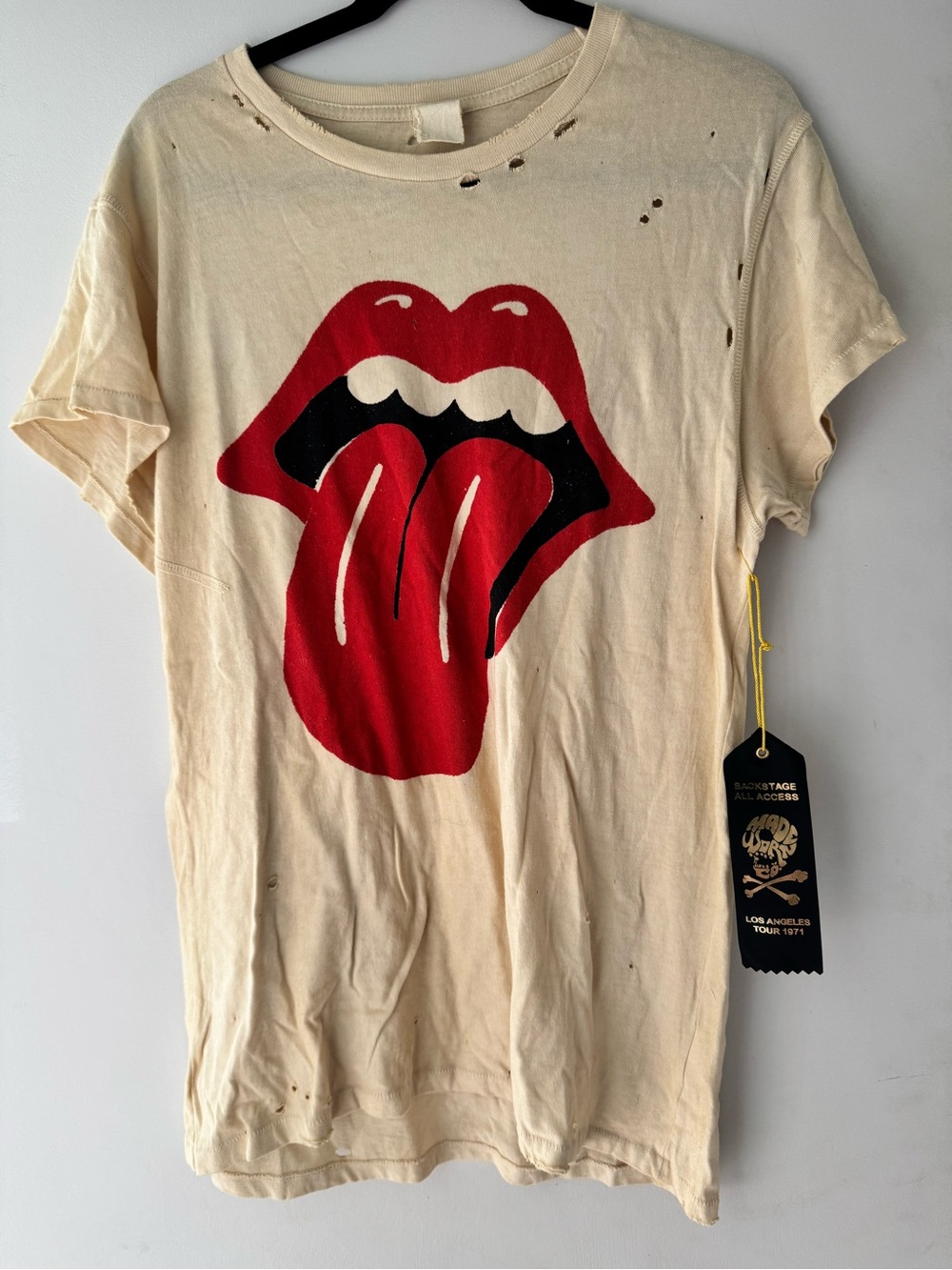 Madeworn Rolling Stones tee. New with tags. Size S. Relaxed fit